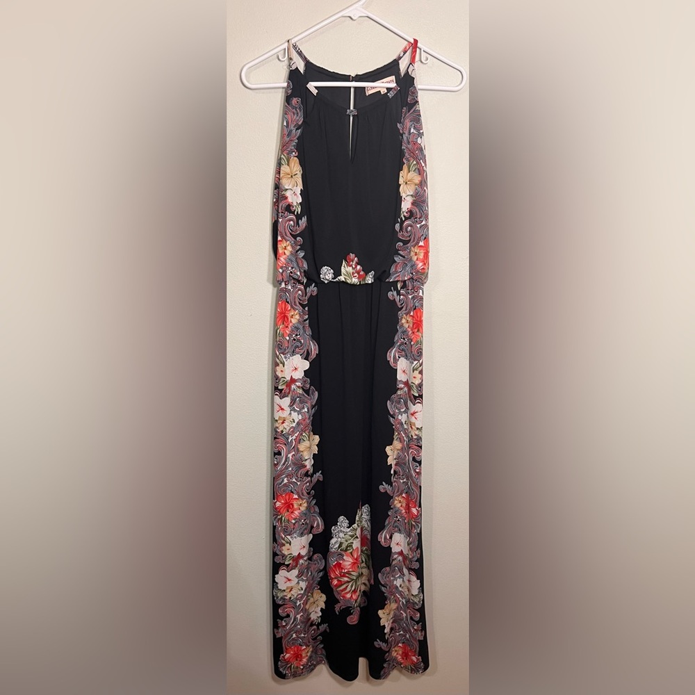 Altar’d State Floral Maxi Dress with Halter Neck! Size Medium.